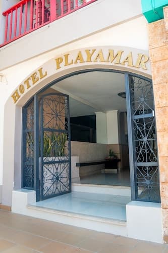 Hotel Playa y Mar