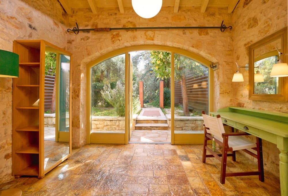 Konaklama yeri girişi