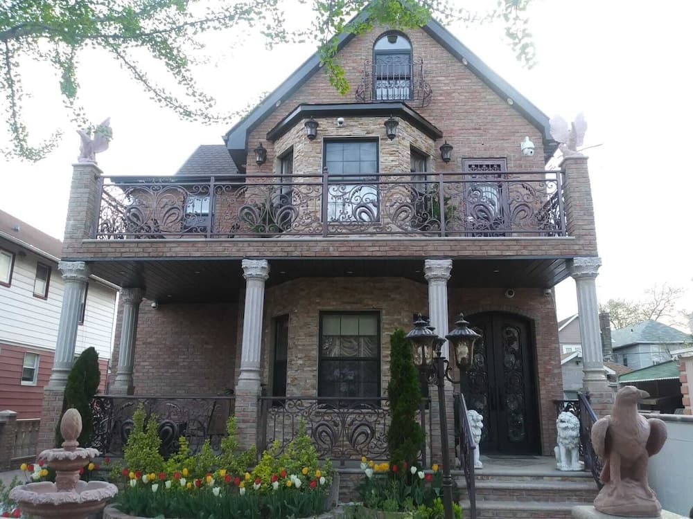 East 42nd Mansion