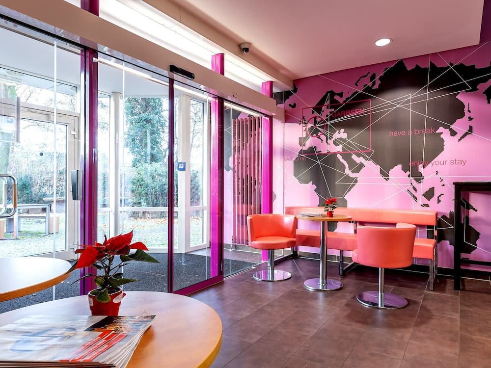 Lobi dinlenme salonu