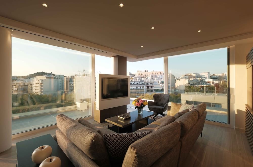 Sunlight Acropolis Loft