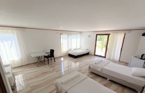 Kiriş Garden Hotel
