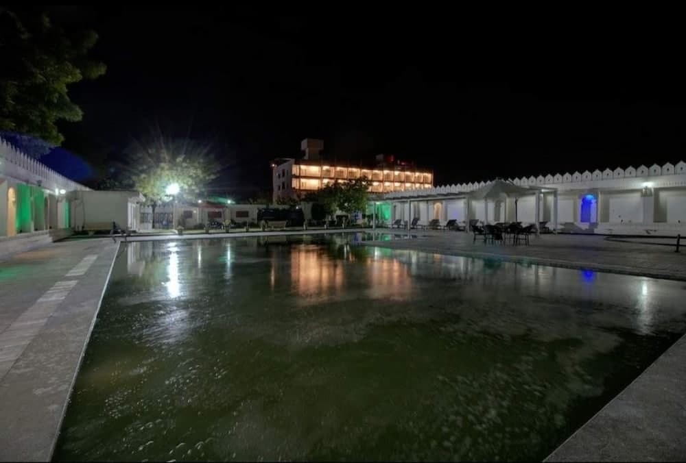 Hotel Krishna Raj
