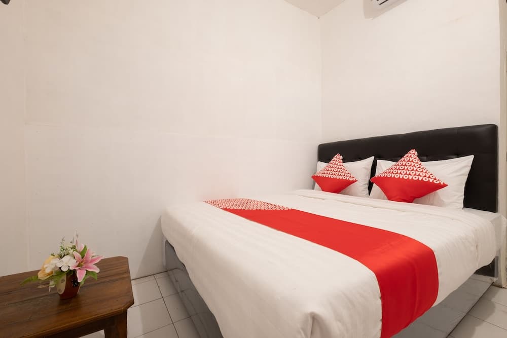 OYO 2394 Hotel Brosta