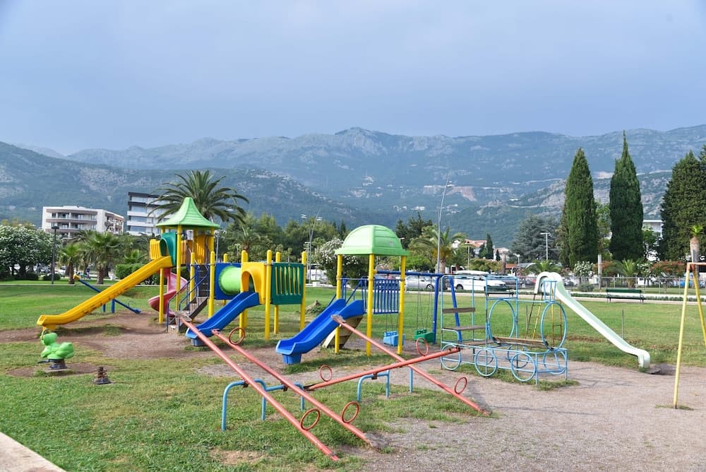 Çocuklar için oyun alanı - dış mekân