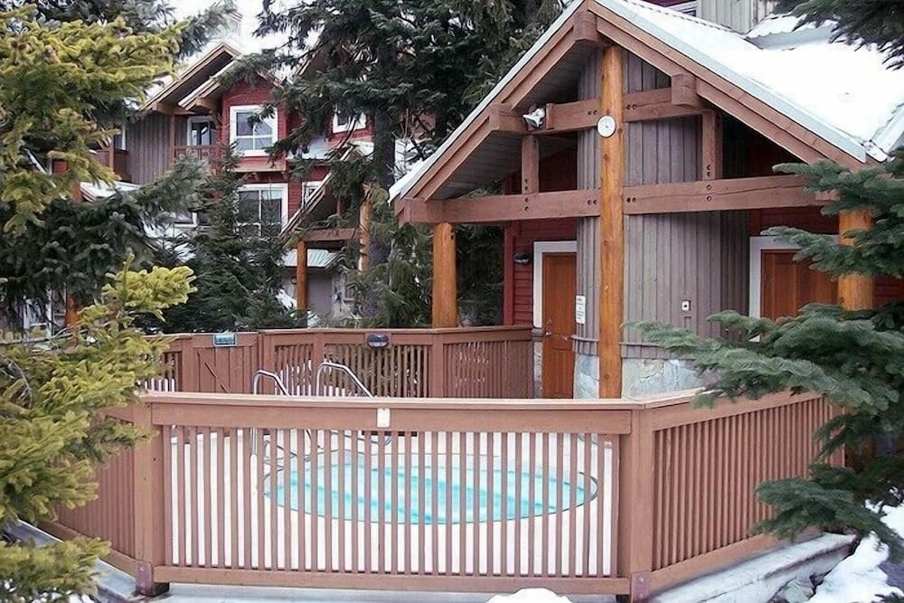 Symphony by Whistler Premier