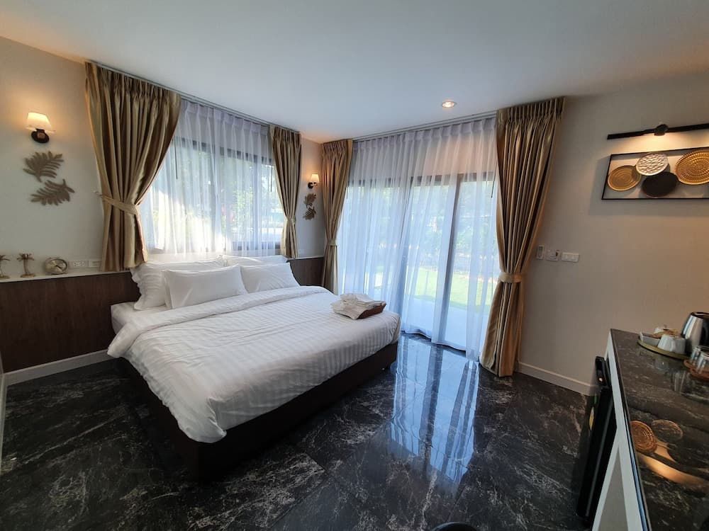 Bannjamjuree Resort Sattahip