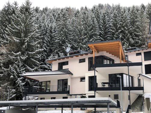 Mountain View Apartment in Bad Kleinkirchheim near Ski Area