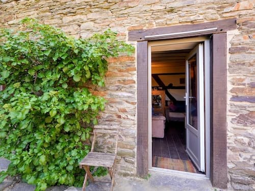 Cozy Holiday Home in Gros-fays With Terrace