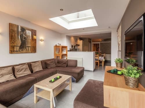 Holiday Home in Kortrijk for 8 Person