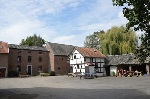 Teuven Farmhouse for 24 Guests