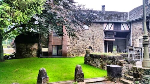 Chic Mansion in Robertville