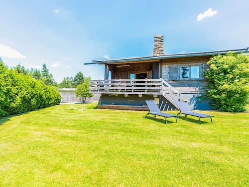 Traditional Chalet with Garden near Malmedy & Hautes-Fagnes
