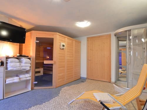 Home in Burg Reuland With Sauna, Terrace