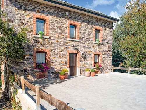 Holiday Home in Lierneux With Garden