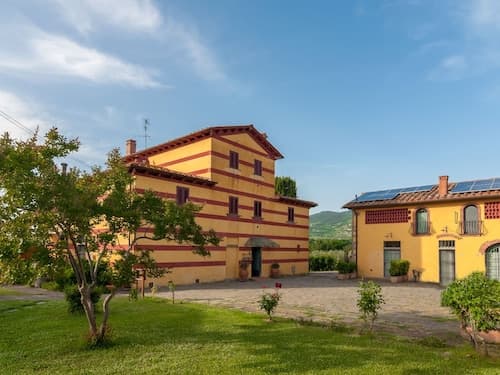 Tuscan Mansion Getaway