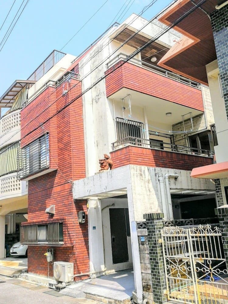 Naha Tomarin House