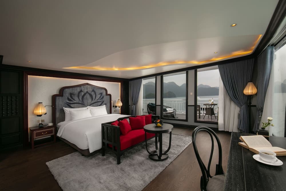 Lapinta Luxury Cruises