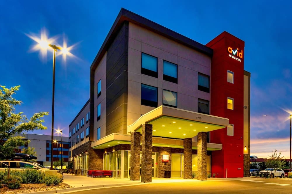 Avid Hotels Denver Airport Area by IHG