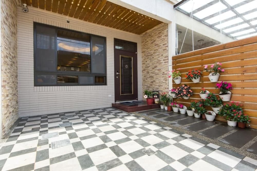 F&M Memorial B&B