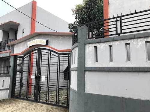 OYO 2770 Zleepy Wisma Khazri