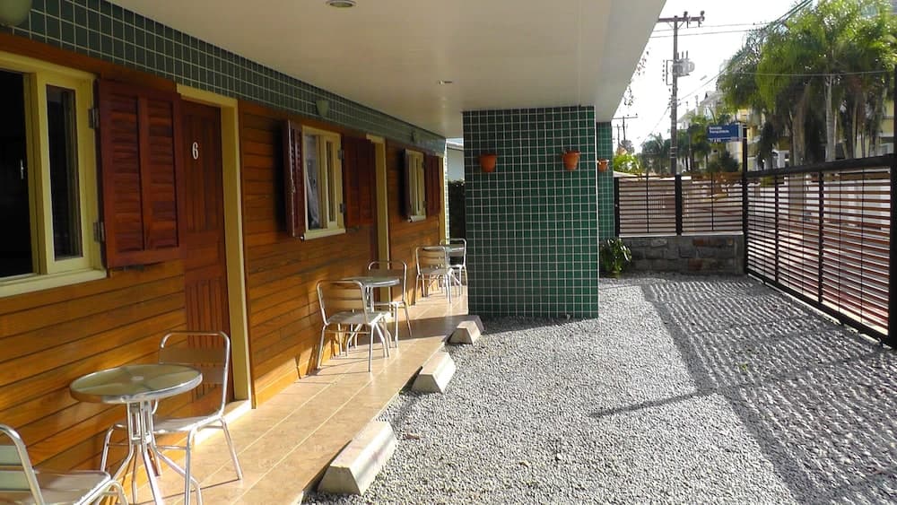 Konaklama yerinin ön cephesi