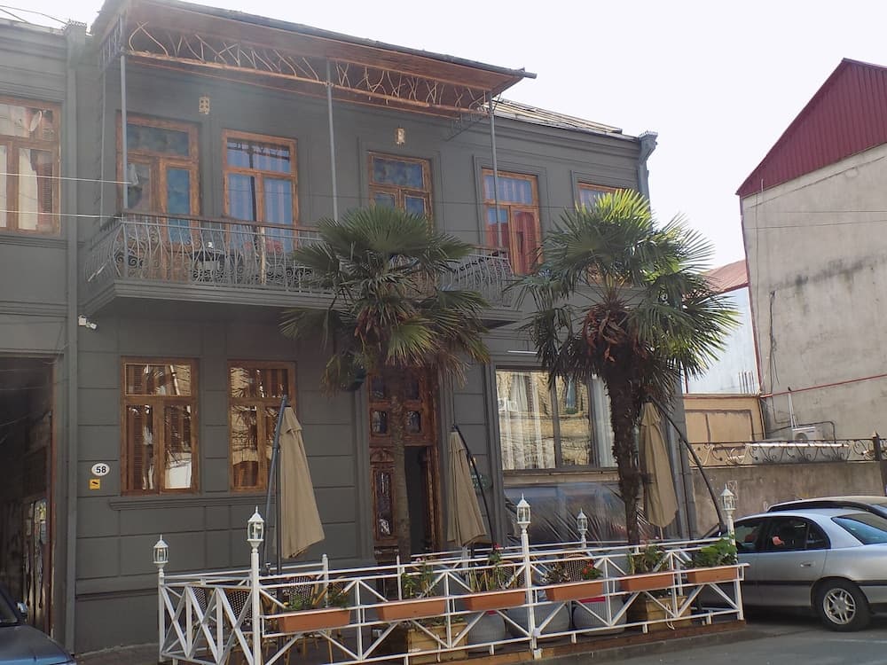 Palm Hotel