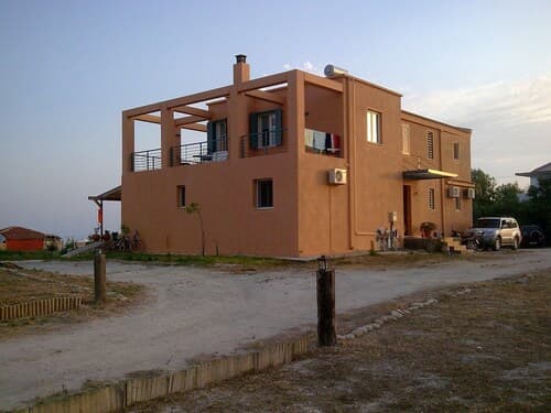 Alekos Beach Houses-Roni