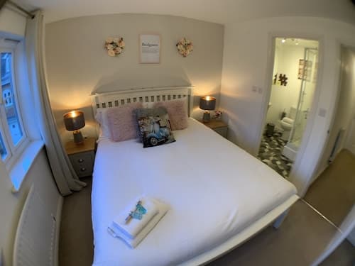 Harpers Brook 5 bedrooms TV Netflix