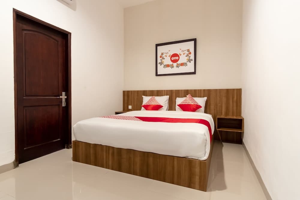 Super OYO 1183 Papakoel