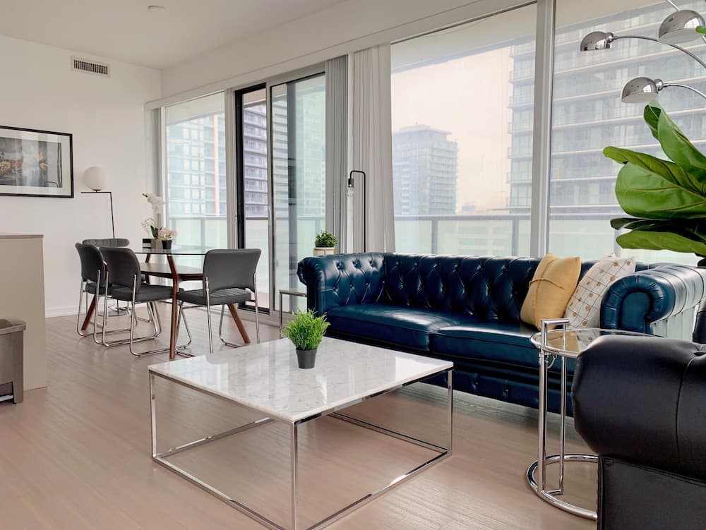 Luxury 2Bed 2Bath Corner Condo