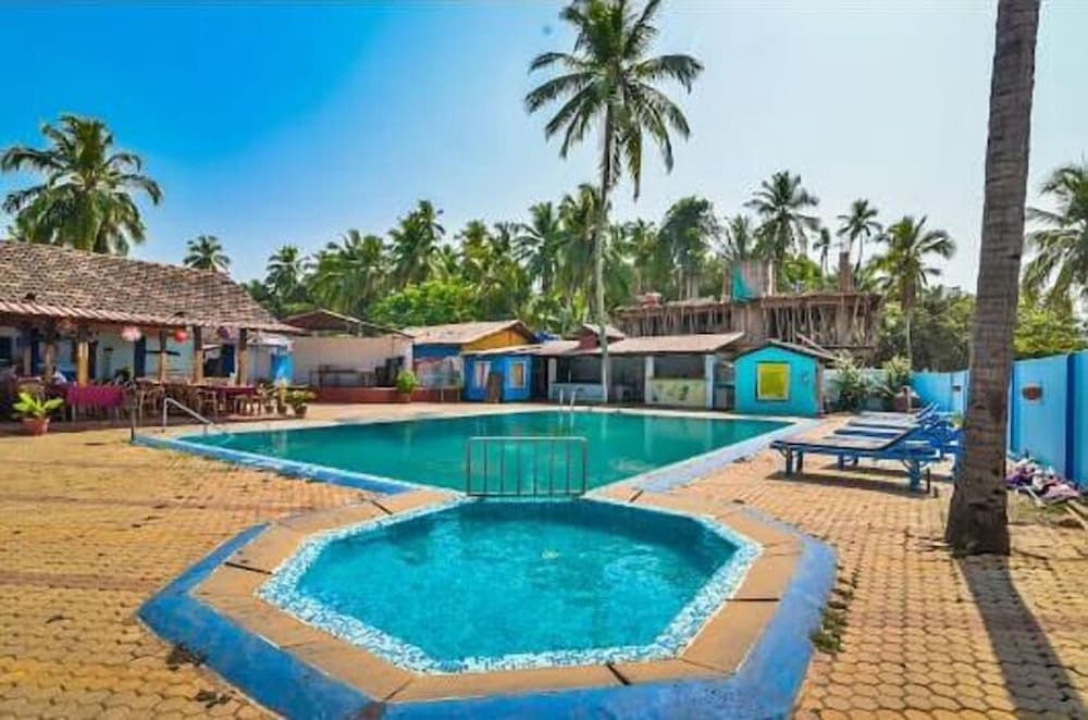 Village Royale, Calangute Beach