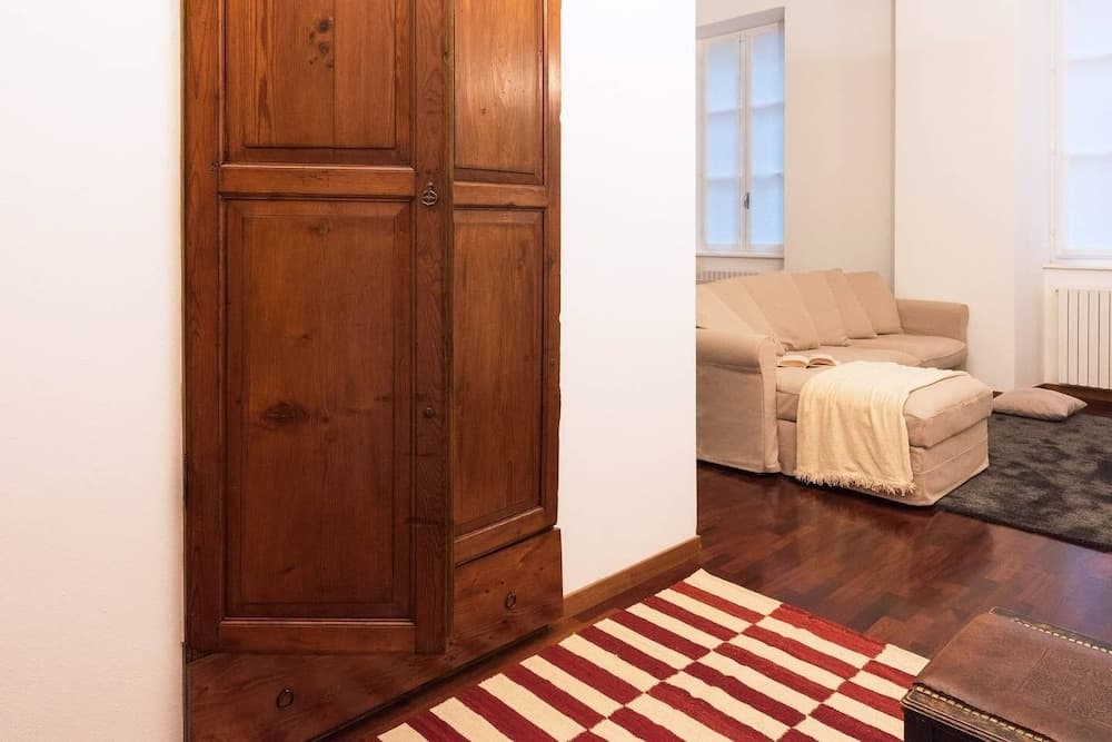 JOIVY Viale Geno - Como Lake