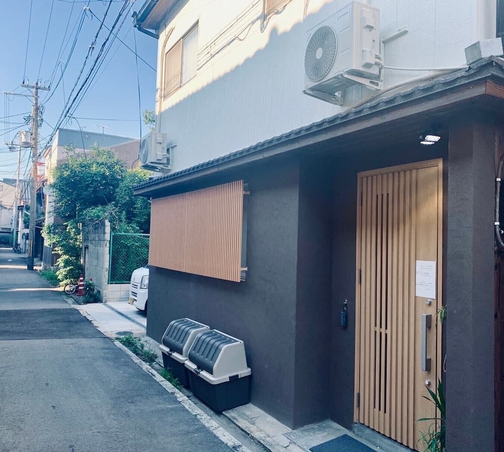 Hanazonominami Apartment 201