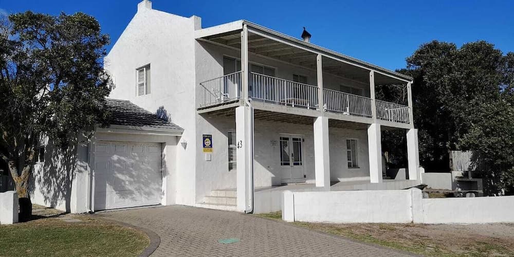 Hermanus Beach Cottage 2