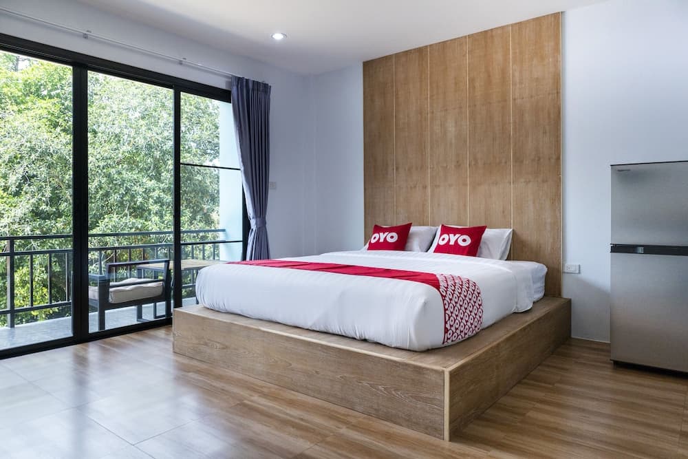 OYO 744 @Home Kamala Hills
