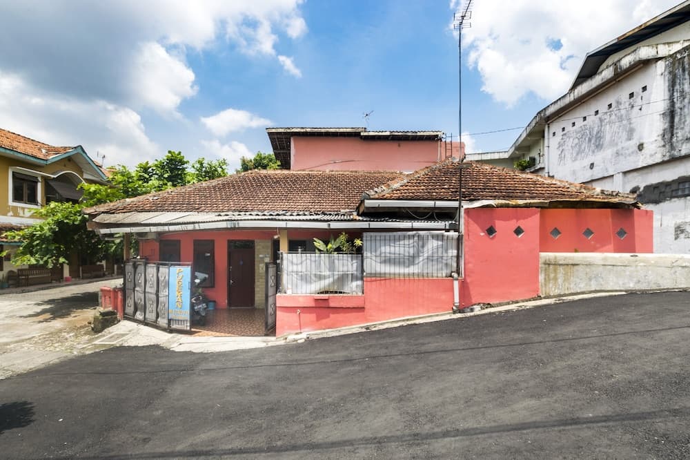 Penginapan Pugeran - Hostel