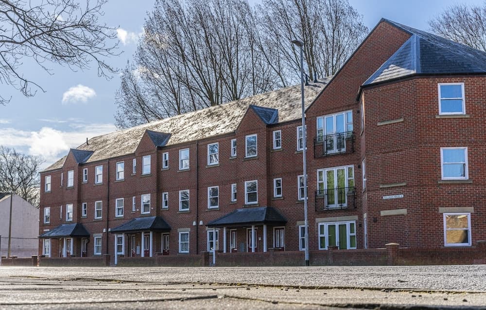 Pullman House Serviced Apartments