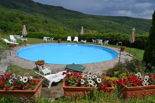 3 Rooms Flat Between Florence and Arezzo - Enjoy Italian Beauty!