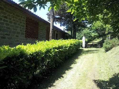 3 Rooms Flat in a Green Tuscany Valley