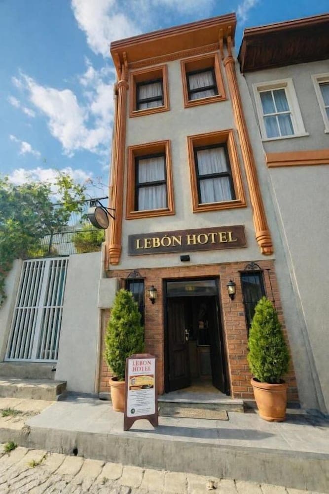 Lebon Hotel Old City