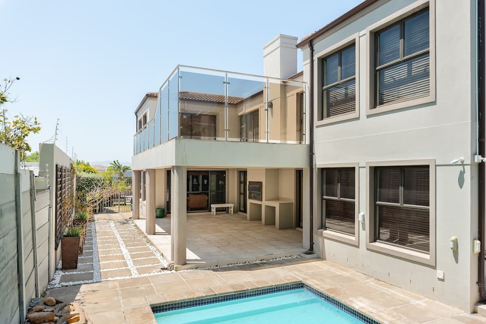 Harbour Close 18