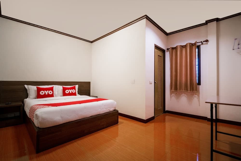 OYO 836 PK Residence