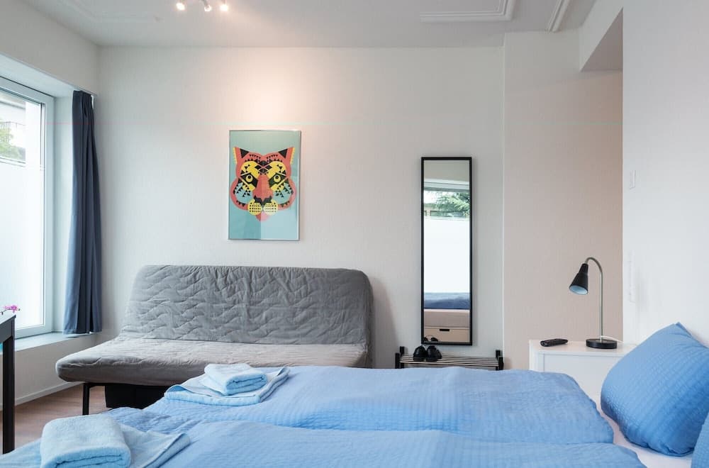 ZH Tiger - Altstetten Hitrental Apartment