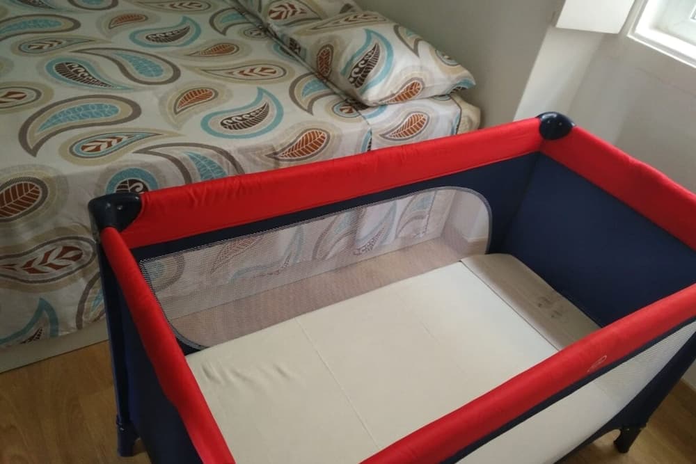 Bright 1 Bedroom Apartment in the Heart of Sunny Lisbon