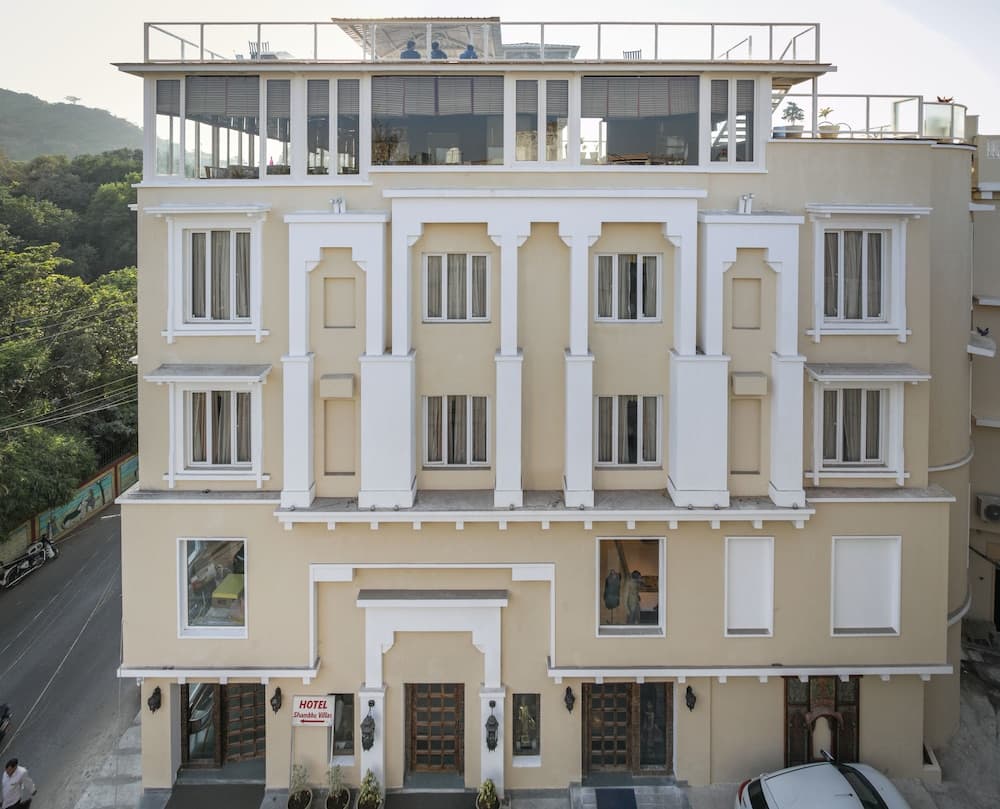 Hotel Shambhu Villas