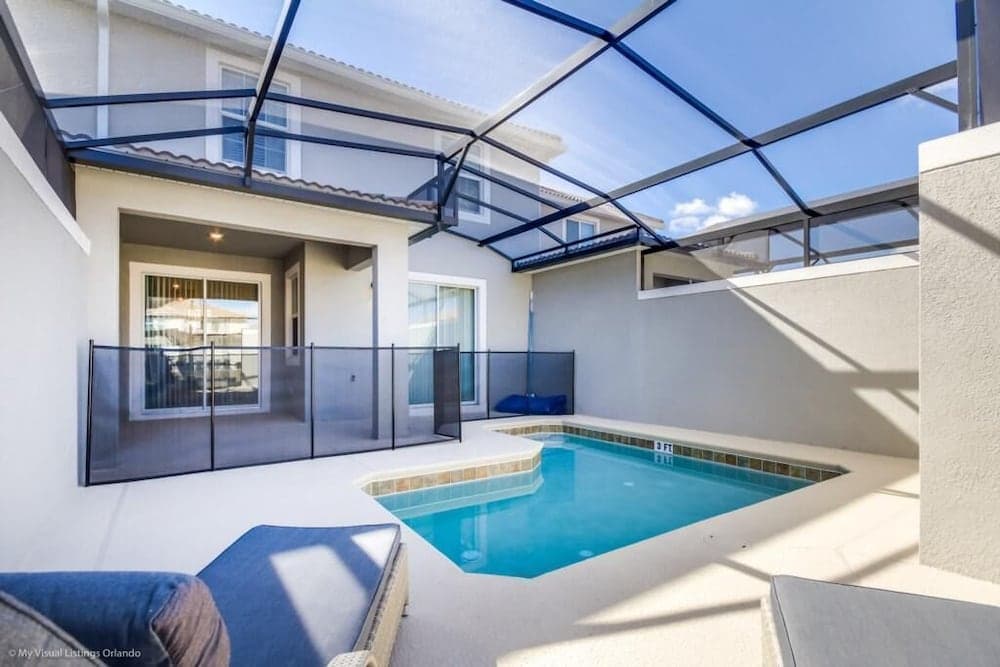 4832rc 4 Bedroom Townhouse by Redawning