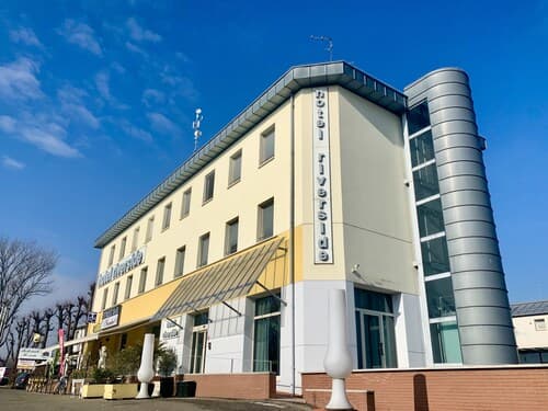 Hotel Riverside