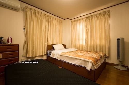 Centrally Located Deluxe Furnished.1