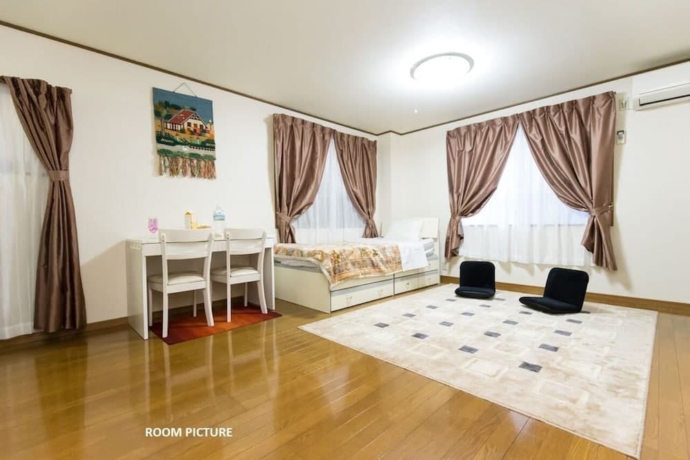 Centrally Located Deluxe Furnished.3